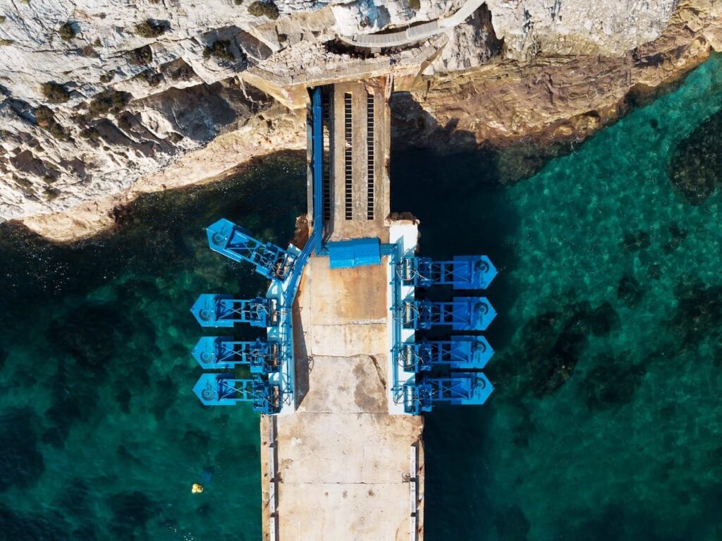 The world's largest wave power plant is planned in Turkey