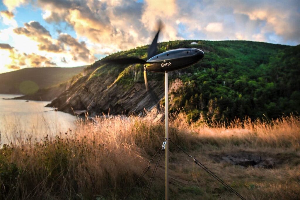 Shine, the portable wind turbine the size of a 1 liter water bottle