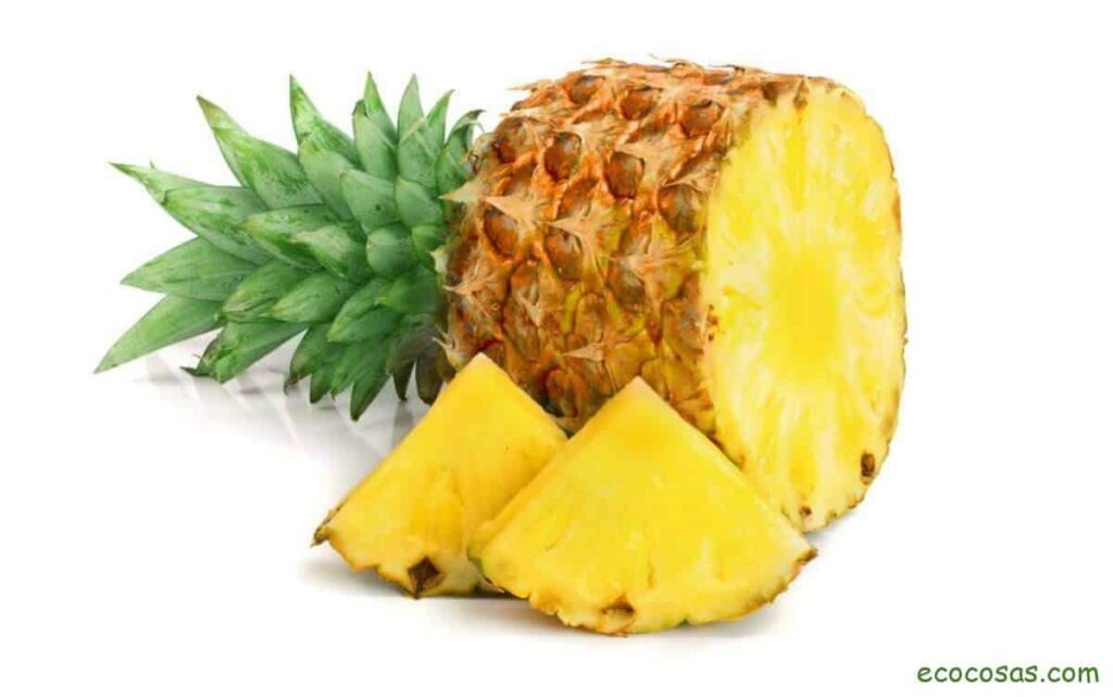 Properties of Pineapple and 3 Outstanding Health Benefits
