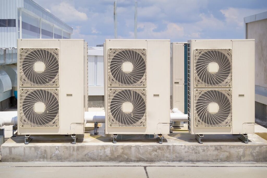 Spain limits air conditioning in public buildings to save energy