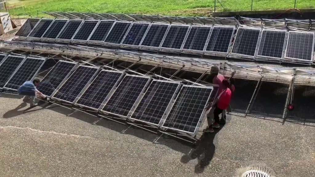 Solar retractable racks that overcome the limitations of solar and diesel installations