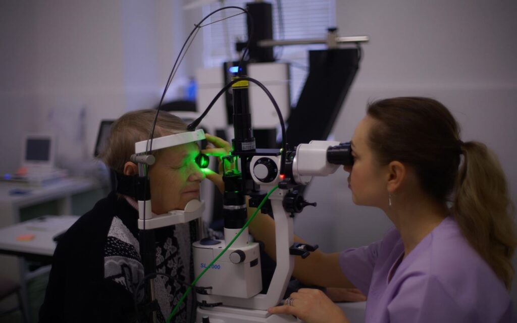 doctora ojos seguro de salud