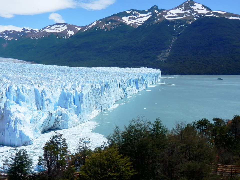 70% of glaciers are doomed to disappear