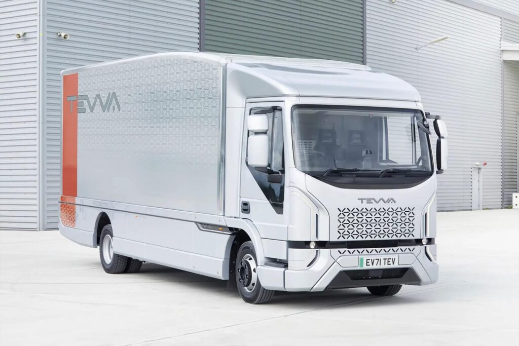 Tevva inicia la producción en serie de su camión eléctrico de 7,5 toneladas, 227 km de autonomía