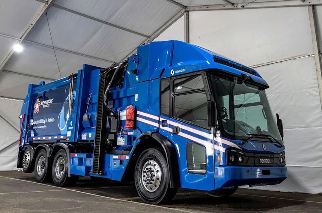 Republic Services introduces fully integrated electric waste collection and recycling trucks